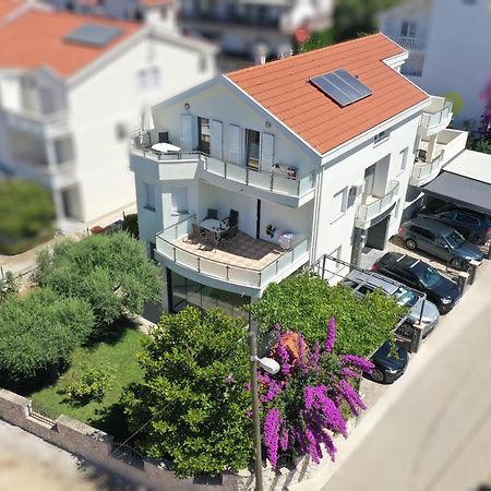 Apartments Dumancic Біоград-на-Мору Екстер'єр фото