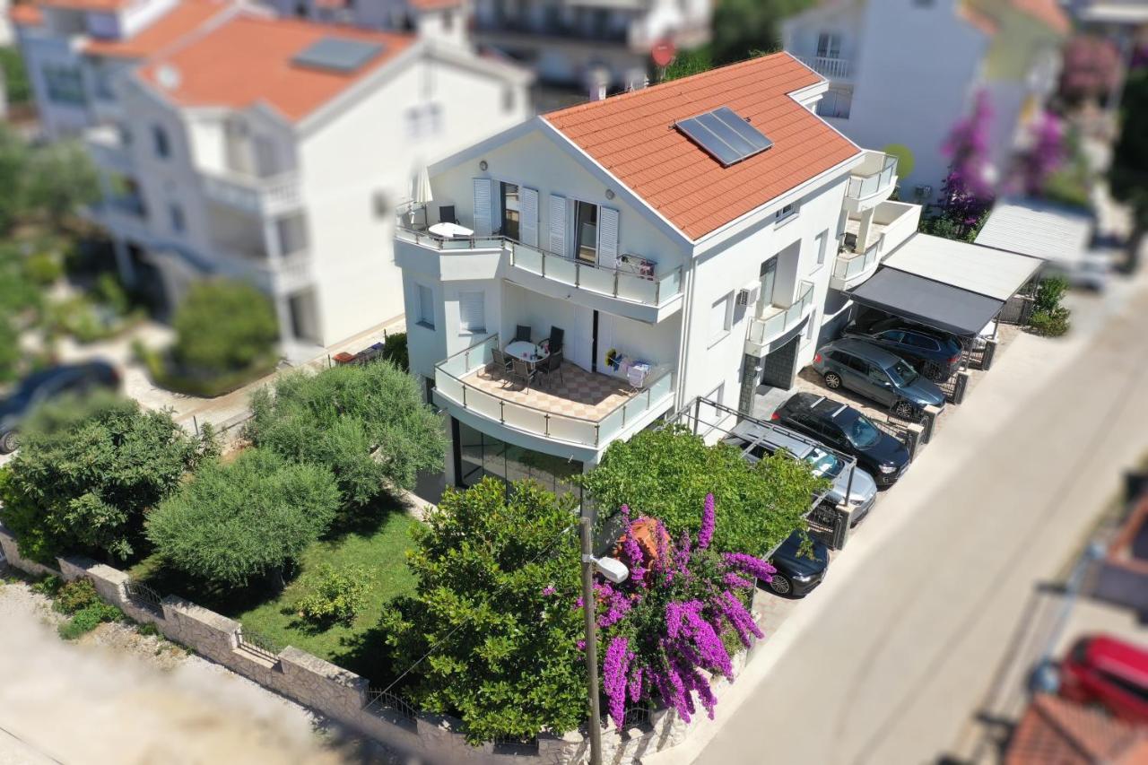 Apartments Dumancic Біоград-на-Мору Екстер'єр фото
