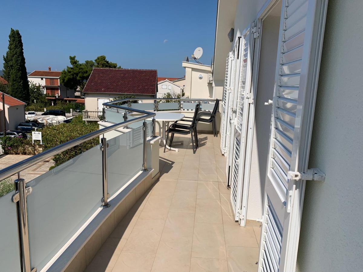 Apartments Dumancic Біоград-на-Мору Екстер'єр фото